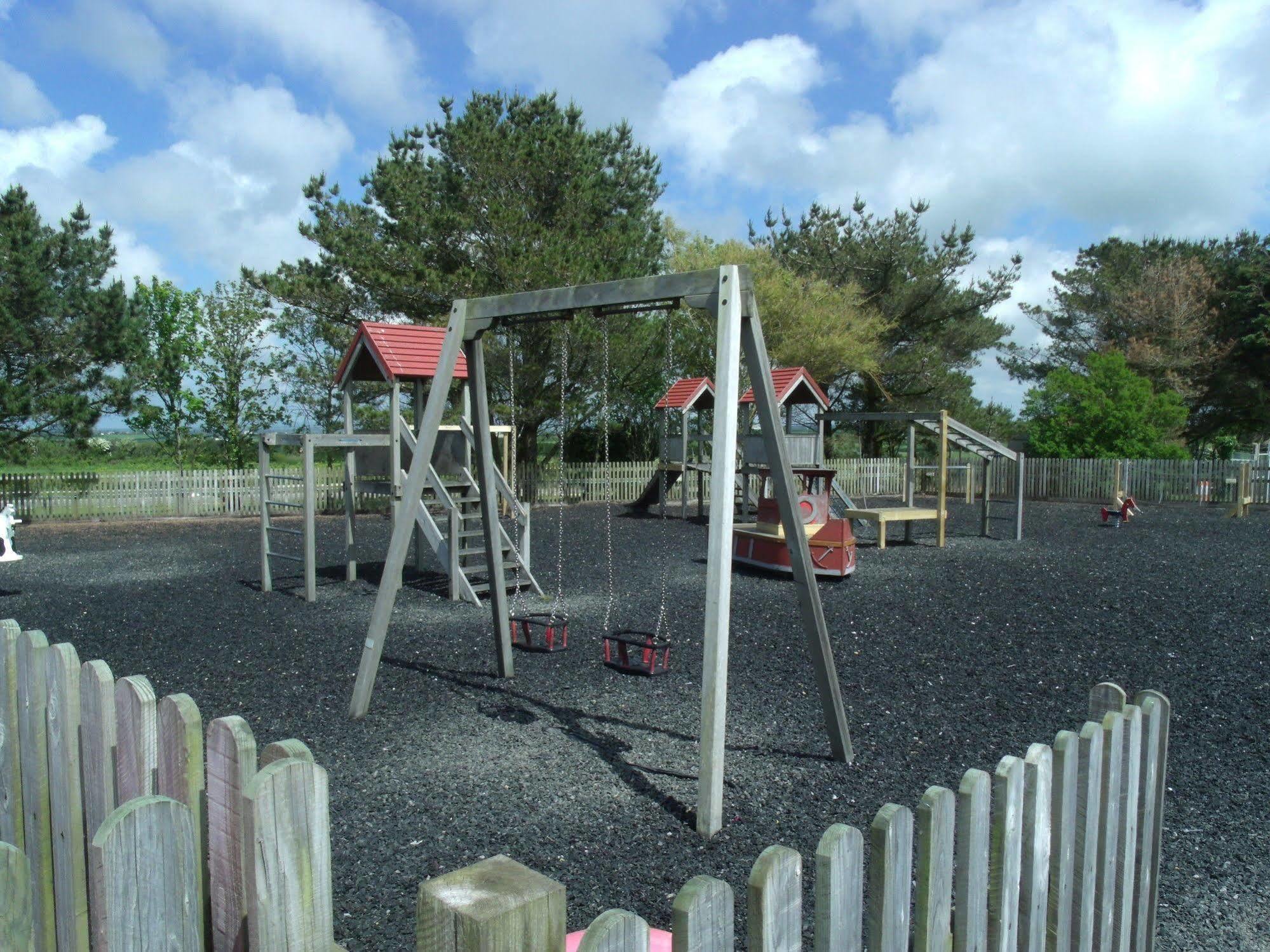 Atlantic Bays Holiday Park Padstow Exterior photo